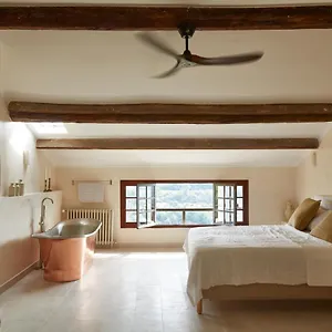 Luxury Townhouse In The Heart Of Medieval St Paul De Vence Hébergement de vacances Saint-Paul-de-Vence
